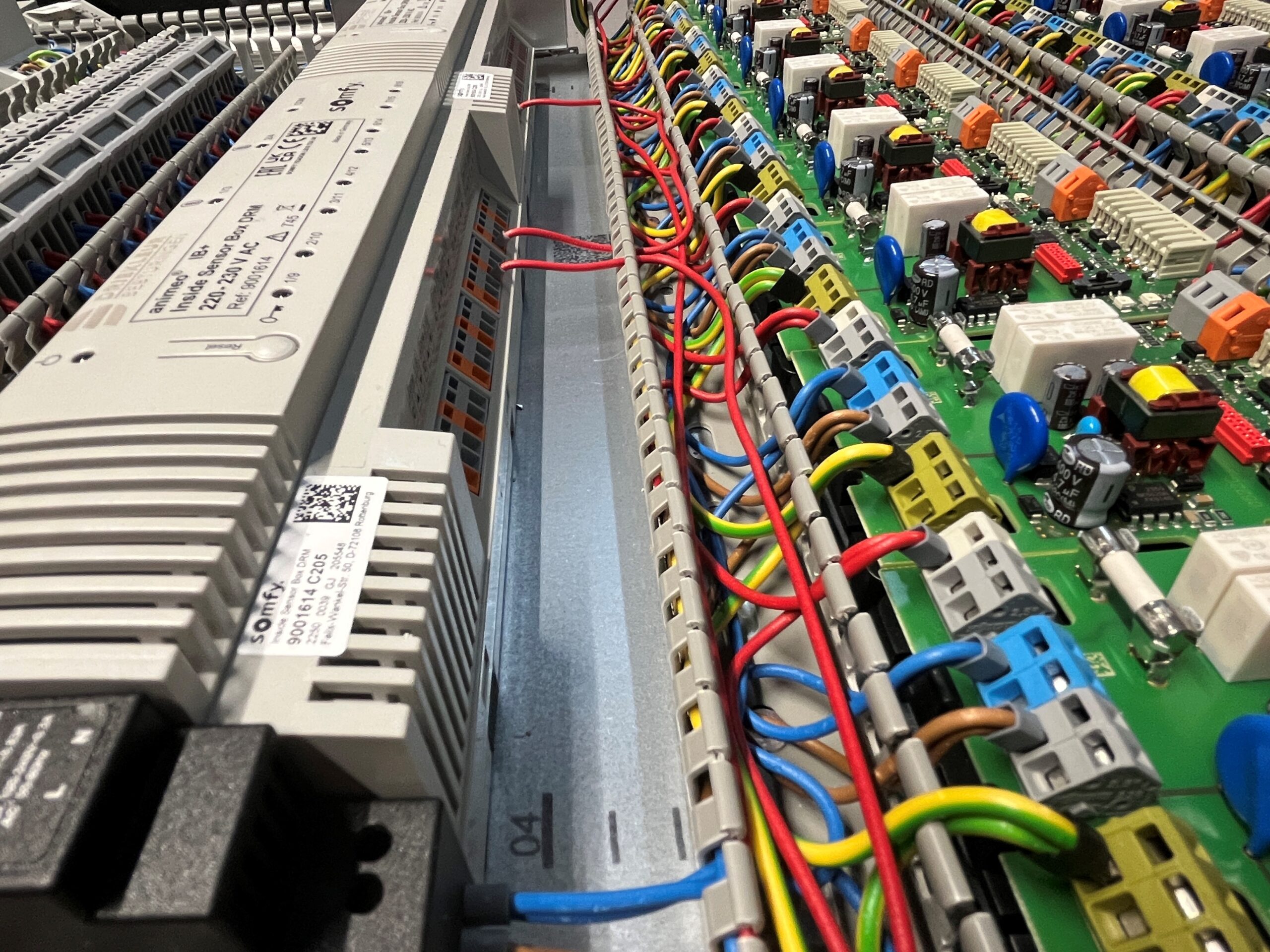 Koppel zonwering en gebouwbeheer met animeo IB+ TouchBuco